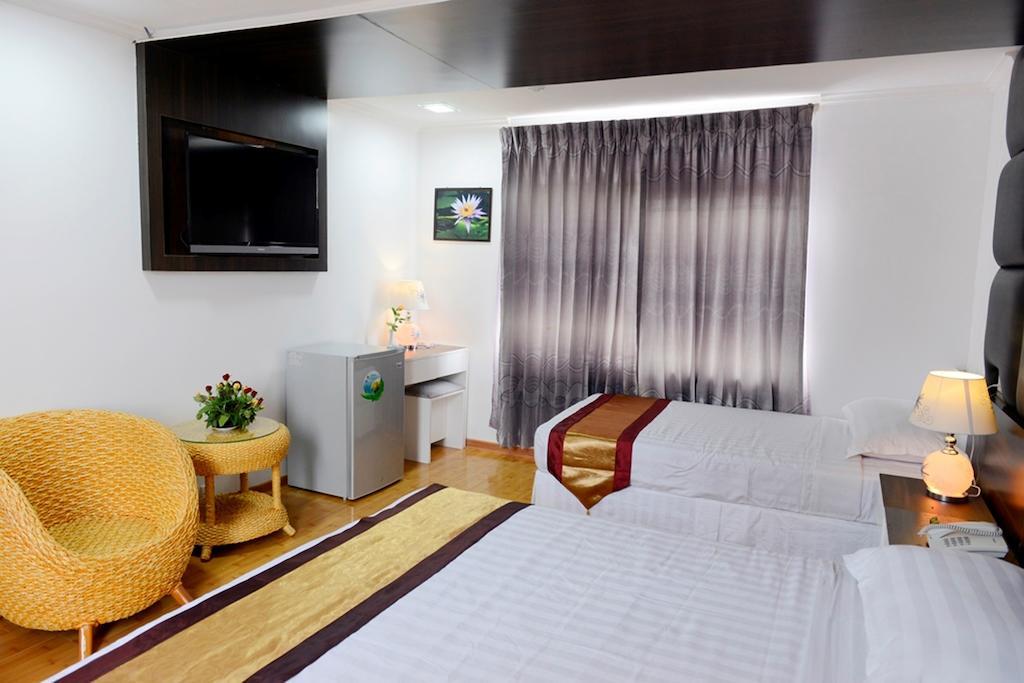 Hotel My World Mandalay Exterior photo