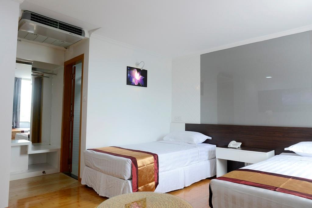 Hotel My World Mandalay Exterior photo